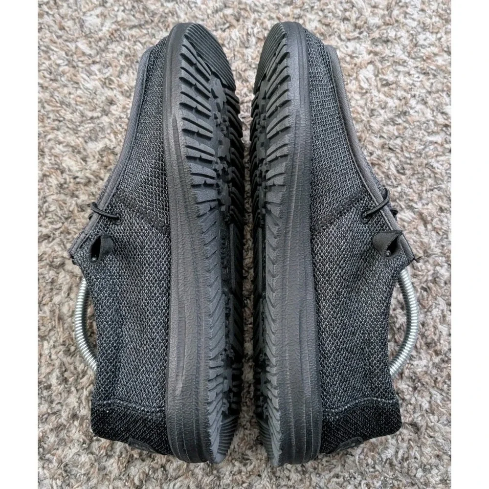 Hey Dude Wally Sox Wide Micro Total Mens 8 Wide SlipOn Black Loafers Knit